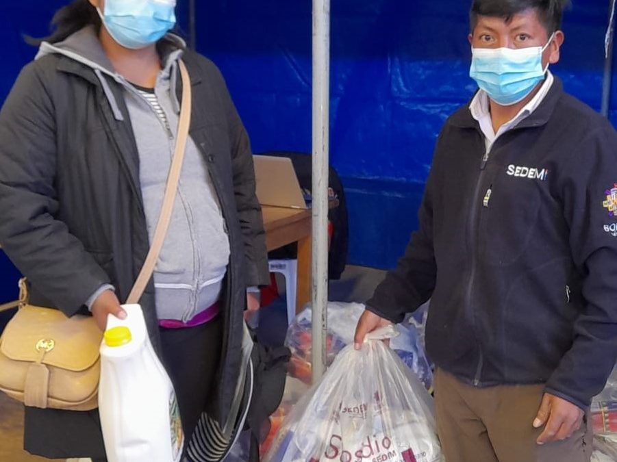 NUESTRAS BRIGADAS MÓVILES LLEGARON AL MUNICIPIO DE COPACABANA, EN EL DEPARTAMENTO DE LA PAZ, PARA LA ENTREGA DEL SUBSIDIO UNIVERSAL PRENATAL POR LA VIDA.