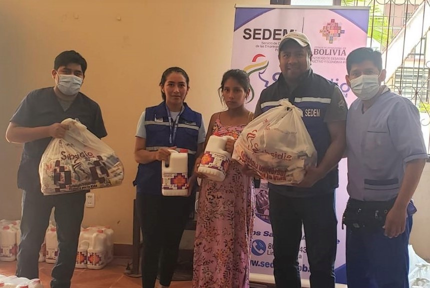 El Servicio de Desarrollo de las empresas públicas productivas SEDEM a través de sus brigadas móviles, llegó al municipio de BERMEJO, del departamento de Tarija para realizar la entrega de 100 paquetes del Subsidio Universal Prenatal por la Vida.